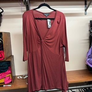 Karen Kane Burnt Red Twist Front Top, size 3x NWT